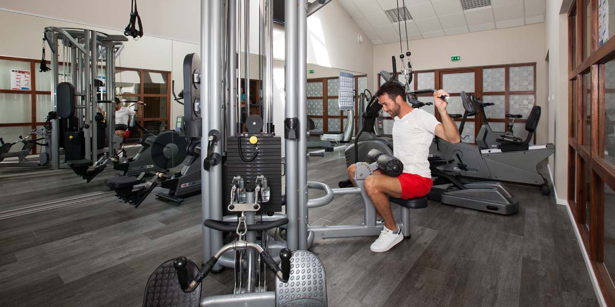 Fitness room and power plate at the spa of Le Fief campsite in Saint-Brevin