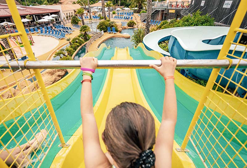 Aquatic slides in the aquatic area of the campsite in Saint-Brevin